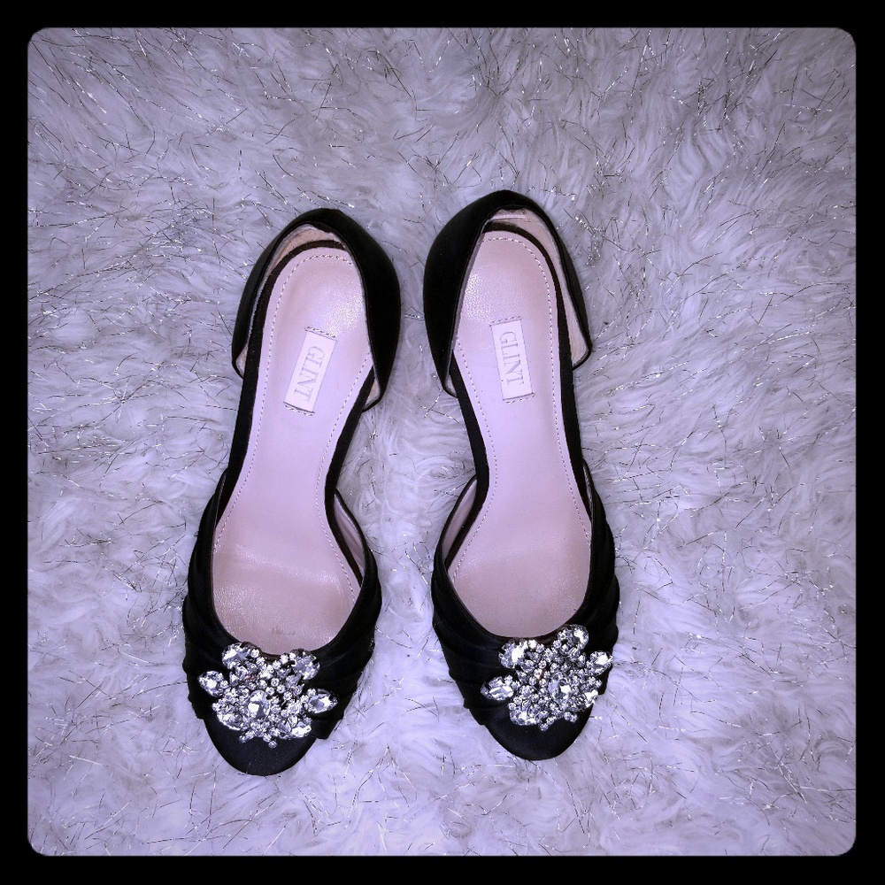 Glint heels